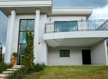 Área de Serviço · Condomínio com 3 quartos à venda em Kurumin - SP