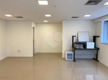 Área de Serviço · Salas à venda em Santana - SP