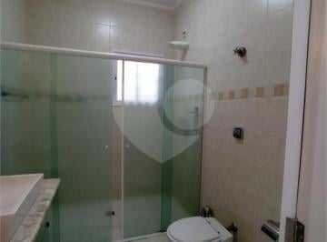 Área de Serviço · Casa com 4 quartos à venda em Aparecida - SP