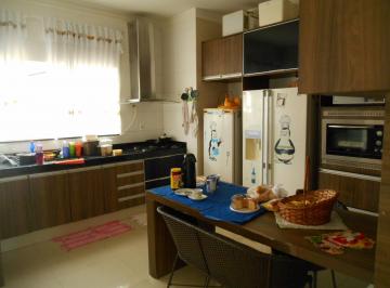 Casa de 3 quartos, Águas Claras ·  Linda casa em condomínio bem localizado! 