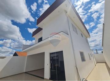 Casa · 200m² · 3 Quartos · Sobrado Moderno e Amplo aluga-se em Holambra - São Paulo