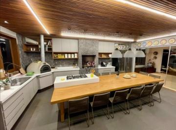 Casa · 466m² · 6 Quartos · 4 Vagas · Casa à venda - na Bela Vista