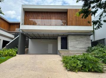 Casa · 451m² · 4 Quartos · 4 Vagas · Seu imóvel dos sonhos te espera em Alphaville Dom Pedro 3!