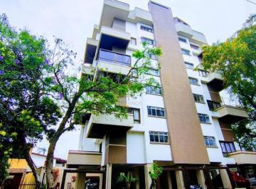 Apartamento · 201m² · 2 Quartos · 3 Vagas · Cobertura com linda vista panorâmica, 02 Dormitórios , sendo 01 suíte, 03 vagas para Veículos no ba
