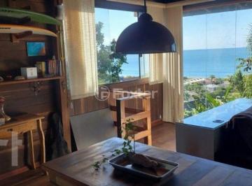 4bdee4d2 · Casa, 3 dormitórios, 180 m², em Armação do Pântano do Sul