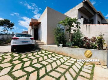 Casa · 70m² · 1 Quarto · 4 Vagas · Casa à Venda em Terra Preta – Sun Valley