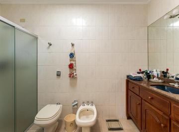 IMG_20260622_091841_000.jpeg · Excelente casa para venda em Granja Viana com 6 quartos, sendo 4 suítes, 708m² - remaxterra#57Z4C