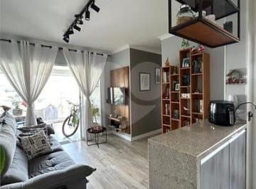 Apartamento de 2 quartos, São Paulo · Apartamento com Suíte, Varanda e Vaga de Garagem pertinho do metrô Jd. São Paulo