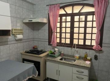 Casa · 240m² · 6 Quartos · 3 Vagas · Sobrado à venda (ou 2 casas apartadas), 6 quartos e 3 vagas, 240 m² - Jordanópolis - São Bernardo do