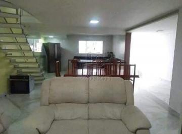 Casa · 217m² · 5 Quartos · 3 Vagas · Sobrado à venda, 5 quartos, 3 suítes, 3 vagas, Campestre - Santo André/SP