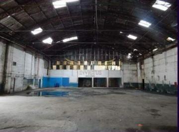 Comercial · 1900m² · 13 Vagas · Galpão Comercial/Industrial para Comprar, 1.900m² - Alves Dias, São Bernardo do Campo/SP.