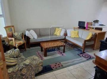 Casa · 259m² · 4 Quartos · 6 Vagas · Sobrado amplo no Santa Maria com 259m², 4 dormitórios (2 suítes) e 6 vagas – Excelente Localização