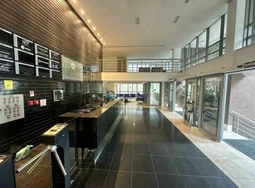 Comercial · 100m² · 4 Vagas · 2 salas comerciais com 4 banheiros e 4 vagas