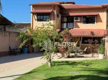 03ed53949a5d230edd8fd778e63bda9085e99afb · Casa com 3 dormitórios à venda, 144 m² por R$ 800.000,00 - Serra Grande - Niterói/RJ