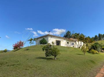 Rural · 4800m² · 2 Quartos · Chácara à venda no bairro Centro - Toledo/MG