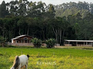 Rural · 5200m² · 2 Quartos · Sítio em Ilhota | Bairro Boa Vista