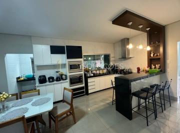 Casa · 183m² · 3 Quartos · 4 Vagas · Casa 3 Quartos, Cozinha Planejada + Área Gourmet | Condomínio Alto da Boa Vista