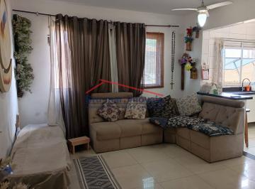 Casa · 105m² · 2 Quartos · 2 Vagas · Sobreposta em Village 2 Suítes e Garagem para 2 Carros a Venda