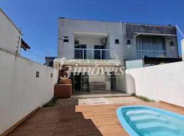 Casa · 176m² · 3 Quartos · 2 Vagas · Sobrado para Locação, com 3 quartos (sendo três suítes), 2 vagas de garagem, no bairro Praia dos Amo