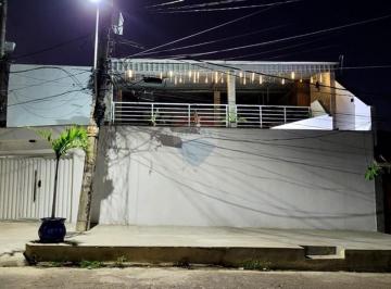 Casa · 167m² · 3 Quartos · 1 Vaga · Casa à Venda em Vilar dos Teles – Localização Estratégica e Privilegiada.