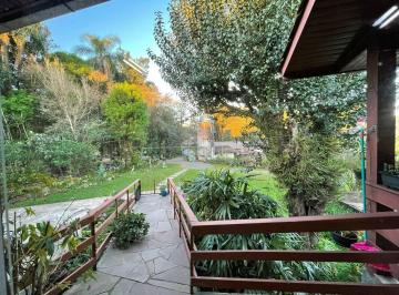 673507_i8f7YN6r69E71Og_6735076759d1d9323cd.jpg · CASA DE 4 DORMITÓRIOS COM TERRENO AMPLO E PISCINA