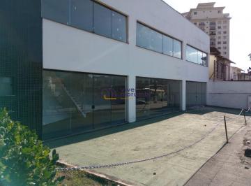 Comercial · 340m² · 10 Vagas · Loja toda envidraçada em avenidade de grande movimento !