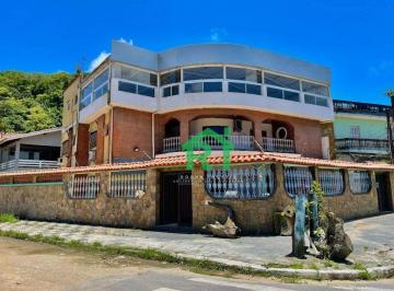 ff307dc7acc3f0e0f1ff40a2c1e377de200c5cb3 · Casa com 3 Quartos (3 Suítes), 6 Vagas, Jardim Guaiuba, Guarujá/SP