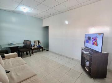 Casa de 3 quartos, Guará · CASA ATRÁS DO LÚCIO COSTA COM 03 QUARTOS E UMA SUITE - 98150-8787