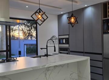 Casa · 130m² · 3 Quartos · 4 Vagas · LINDA CASA À VENDA EM VIANÓPOLIS ÁREA  516M² 3 QUARTOS DOIS BANHEIROS