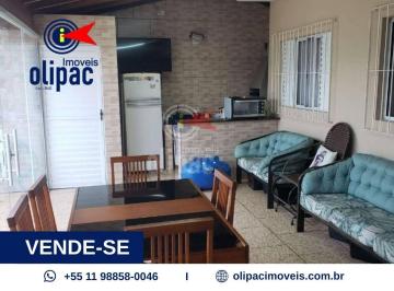 032b4233fe4d6d976899e0caf1a3ce5ec4278325 · Imóvel  para fins residenciais e comercial com 4 casas e um salão, todas as casas estão aludas ótimo