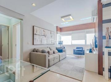 e100c05c · Apartamento, 2 dormitórios, 72.46 m², em Menino Deus