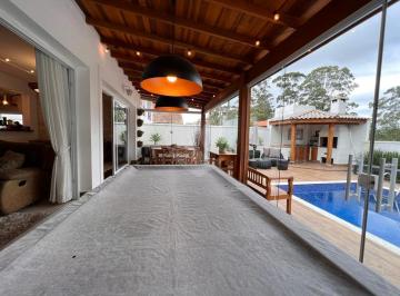 Casa · 348m² · 4 Quartos · 5 Vagas · Sobrado com 4 quartos à venda em Alphaville - SP
