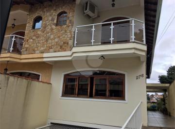 Área de Serviço · Sobrado com 3 quartos à venda em Vila pereira barreto - SP