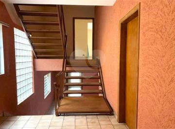 Área de Serviço · Casa com 4 quartos à venda em Vila Progredior - SP