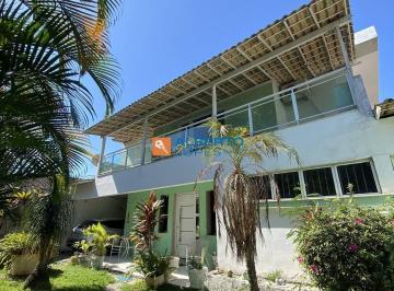 Casa · 254m² · 3 Quartos · 2 Vagas · Ótima casa, 3 suítes, piscina, churrasqueira
