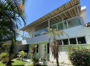 Casa · 254m² · 3 Quartos · 2 Vagas · Ótima casa, 3 suítes, piscina, churrasqueira