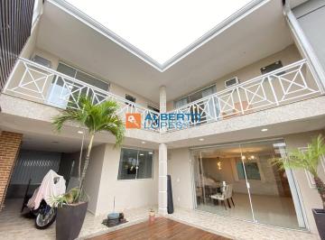 Apartamento · 192m² · 3 Quartos · 2 Vagas · CASA DE ALTO PADRÃO 03 QUARTOS, PITANGUEIRAS ILHA DO GOVERNADOR