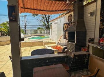 Apartamento · 600m² · 6 Quartos · 4 Vagas · EXCELENTE CASA 6 QUARTOS COM VISTA PARA O MAR NO ZUMBI - ILHA DO GOVERNADOR
