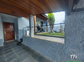 Foto 01 · Casa à Venda no Jardim Europa, Bragança Paulista-SP: 3 Quartos, 1 Suíte, 2 Salas, 2 Vagas, 210m² - C