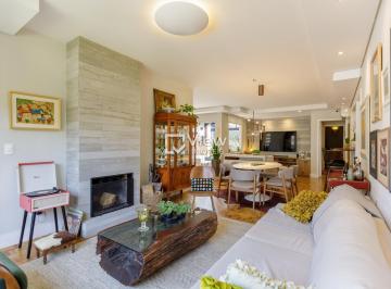 Casa · 233m² · 4 Quartos · 4 Vagas · Térrea, única... este refúgio pode ser seu! <b