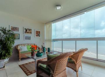Apartamento · 160m² · 3 Quartos · 1 Vaga · Apartamento Mobiliado Balneário Camboriú – 3 Dormitórios com Suíte e Vista para o Mar