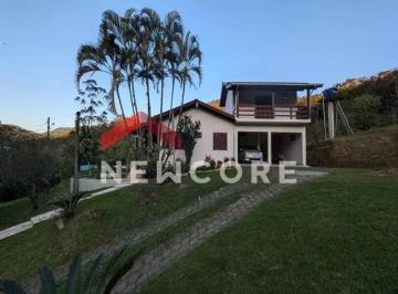 Rural · 400m² · 7 Quartos · 2 Vagas · Sítio em  Rodovia Governador Mário Covas - Cova Triste - Garopaba/SC