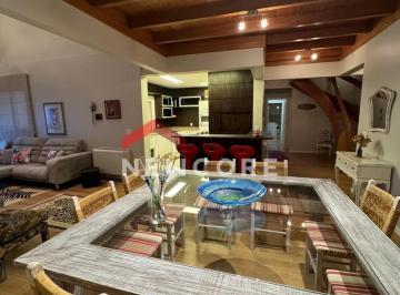 Apartamento · 122m² · 4 Quartos · 2 Vagas · Apartamento em  Rua Avenida das Hortências - Centro - Gramado/RS