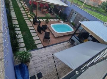 Casa · 170m² · 2 Quartos · 2 Vagas · Sobrado com 2 quartos à venda, bairro Portal do Vale - Uberlândia/MG