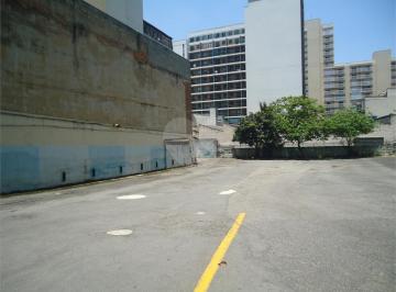Área de Serviço · Terreno à venda em Centro - SP