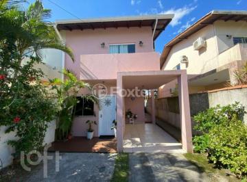 d8b4eaec · Casa, 3 dormitórios, 102.3 m², em São João do Rio Vermelho