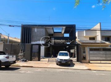 Foto 01 · Imperdível oportunidade: Casa à venda em Campo Grande-MS, Carandá Bosque - 3 quartos, 2 suítes, 2 sa