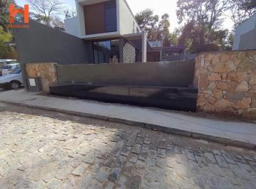 Casa · 189m² · 3 Quartos · 2 Vagas · CASA EM CONDOMíNIO FECHADO A VENDA EM ATIBAIA