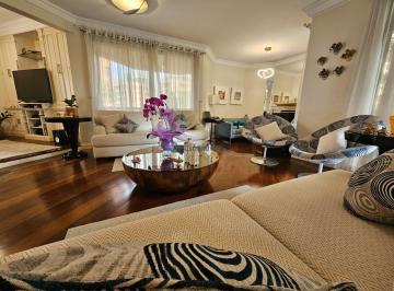 Apartamento · 272m² · 4 Quartos · 4 Vagas · Apartamento 272m², 04 dormitórios, 04 suítes, 04 vagas