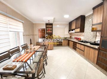 13a9e7d513834151617e0e9abbb4d9d086794fc5 · CASA/SOBRADO À VENDA - 3 QUARTOS (1 SUÍTE) - A.C. 210 m² - A.T. 126 m² - R$ 705.000,00 - PARQUE RESI